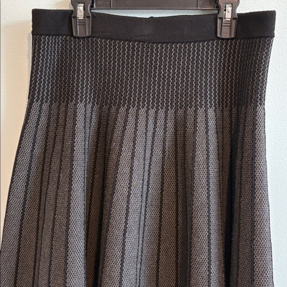 Sweater Skirt - Picture 2 of 5